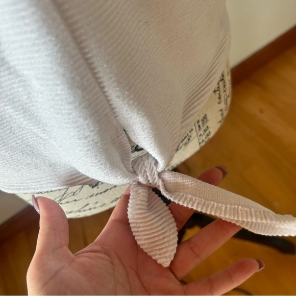 LOFT tank, size xxs, front waist tie, V neck, ribbed texture. - Picture 3 of 6